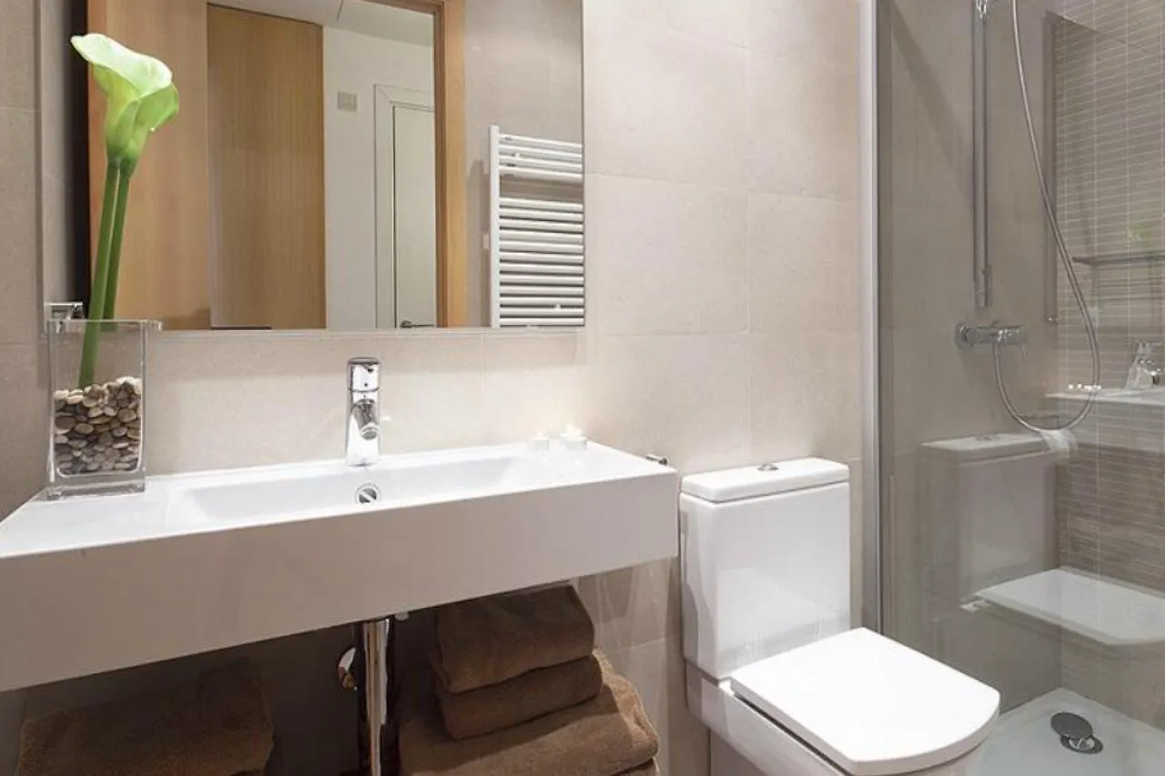 Bonavista Apartments - Virreina Barcelona Spain