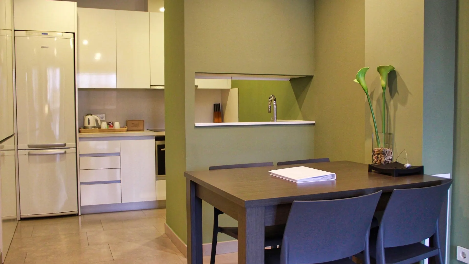 Bonavista Apartments - Virreina Barcelona Spain